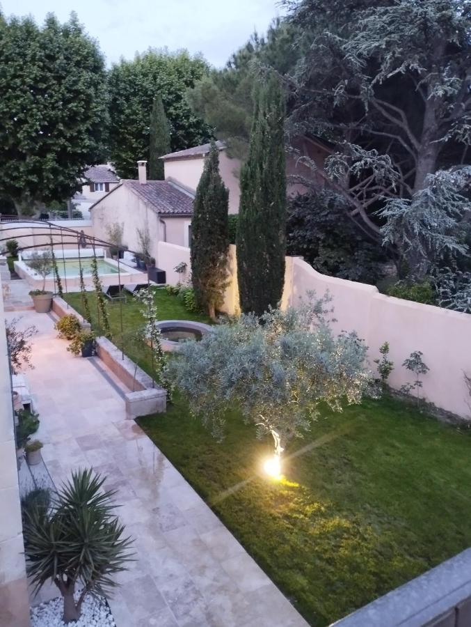 Les Tilleuls Cavaillon Exterior photo