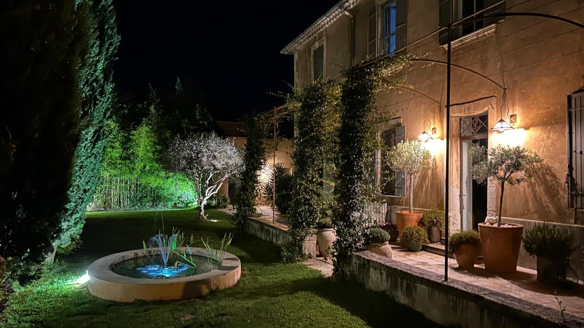 Les Tilleuls Cavaillon Exterior photo